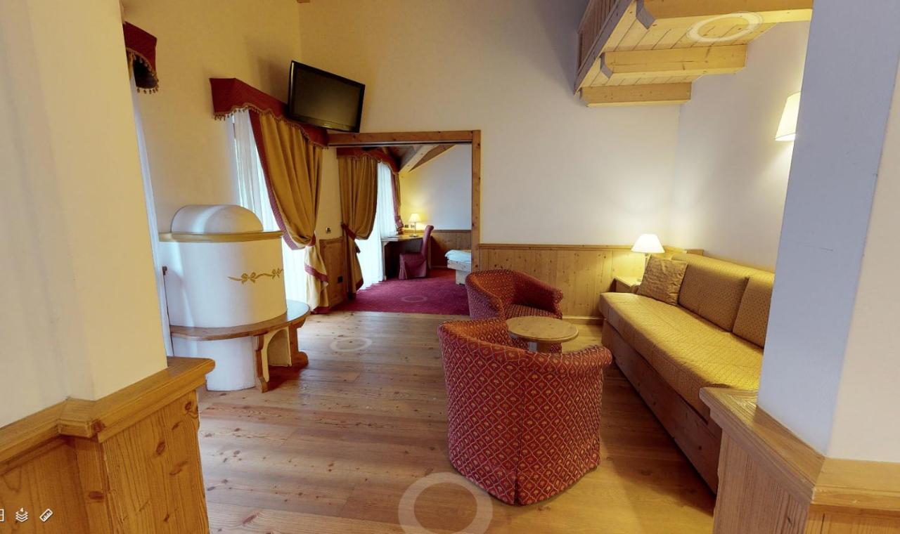 Sporthotel Rosatti Dimaro Bagian luar foto